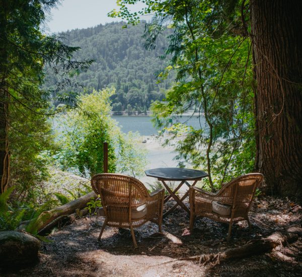 Blue Heron Outdoor sitting area
